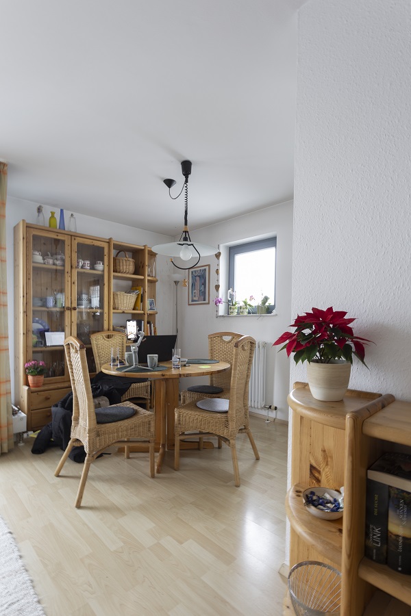 Referenzprojekt der Wohnlöwin Umgestaltung eines Wohnbereichs vorher
